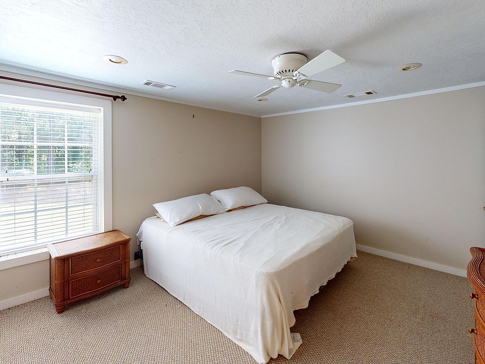 28th image of 1532 Jackson Hill Rd