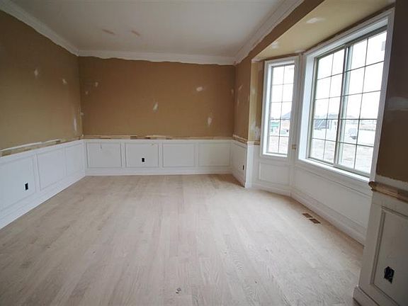 5th image of 52426 Pearlwood Ct