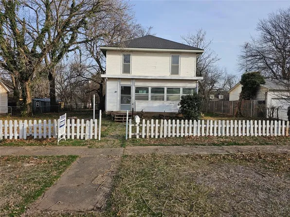 311 E Jefferson St, Tecumseh, OK 74873