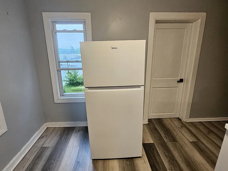501 Calvert St — Photo 12