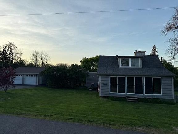 3rd image of 16 Stratton Pl