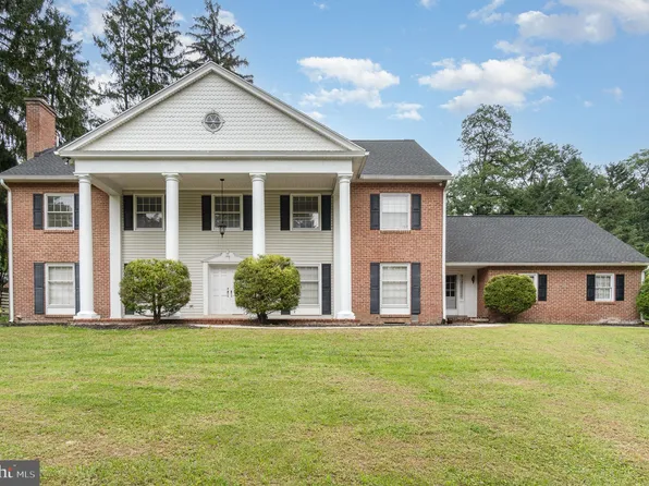 109 Lyn Cir, York, PA 17403