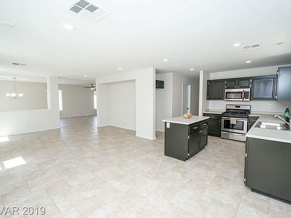 3rd image of 1315 Hopewell Ave