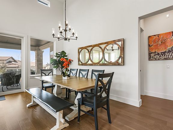 5th image of 134 Lucia Court
