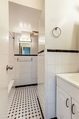 Rented by Corcoran | media 7
