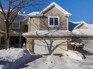 1764 Park Ridge Pt, Park Ridge, IL 60068