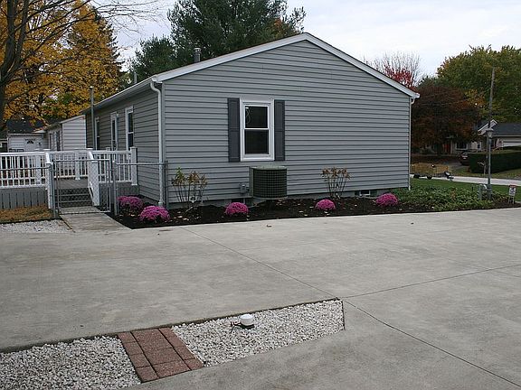 5th image of 321 McKinney Blvd