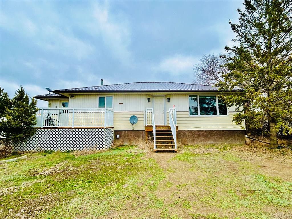 110 Railway Ave S, Morrin, AB T0J 2B0 MLS A2128620 Zillow