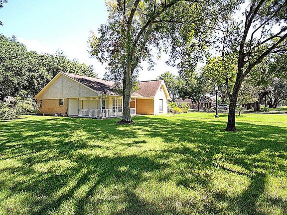 THIS HOME WAS BUILT WELL AND HAD ONE OWNER WHO TOOK CARE OF IT. NEWER ROOF