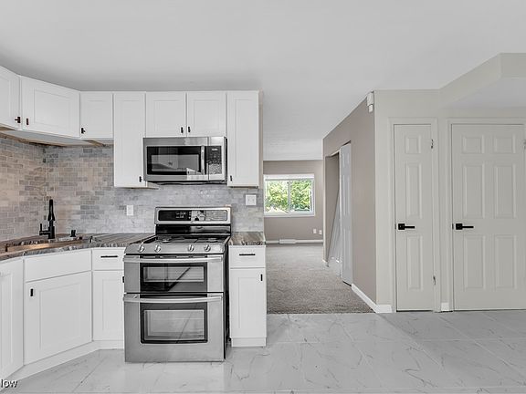 5th image of 7421 Otis Ct
