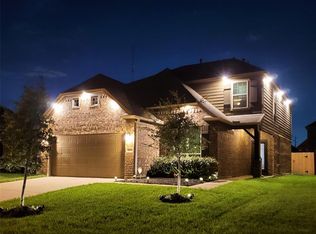 2626 Fresh Dawn Dr, Fresno, TX 77545