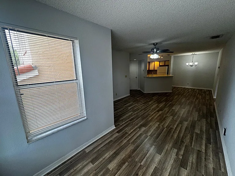 3360 Pinewalk Dr #1324-1 — Photo 4