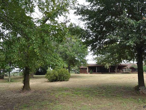 3rd image of 7741 Farm Road 269 S