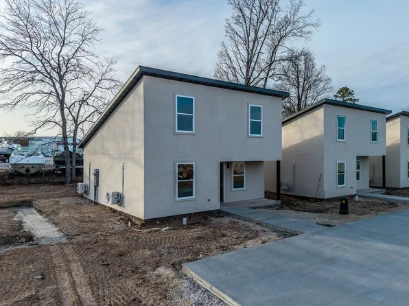 The Cottages at Lions Way, 5825 Lions Rd #1, Osage Beach, MO 65065