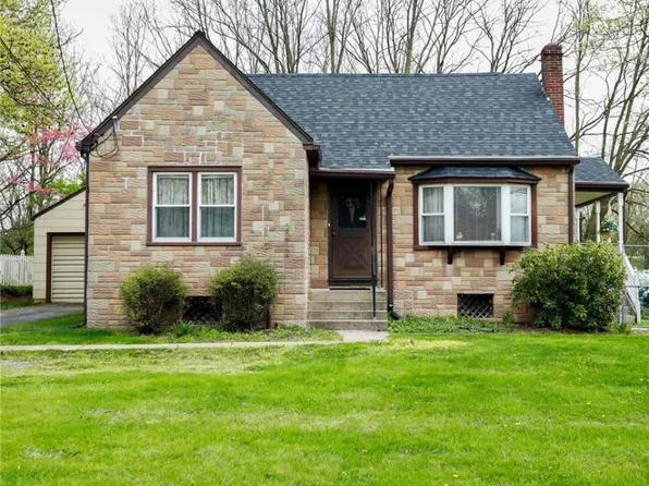 2212 Center St, Bethlehem, PA 18017