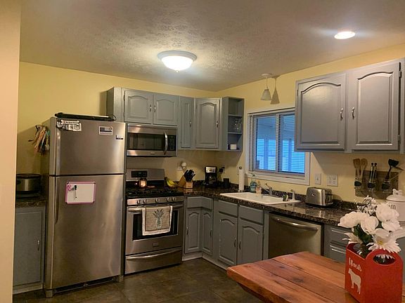 4th image of 4781 Hafey Ave