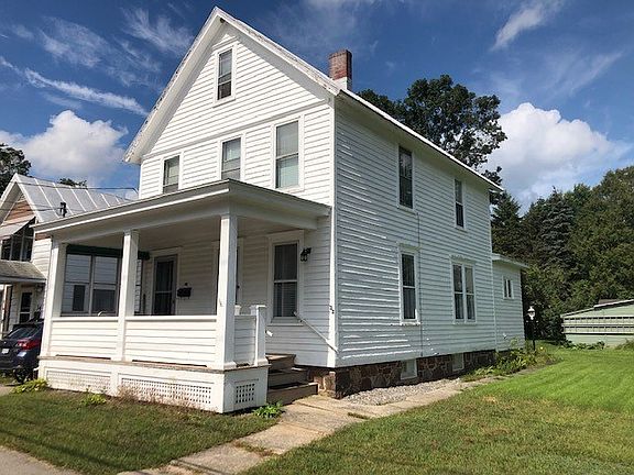 2nd image of 32 Slawson St