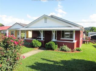 1925 Grant Ave, Saint Albans, WV 25177