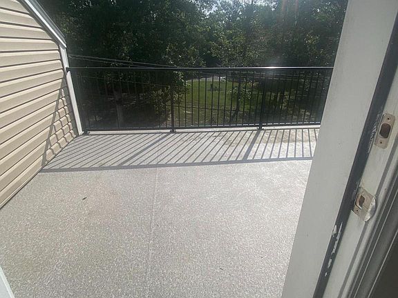 3rd image of 45401 Englewood Way