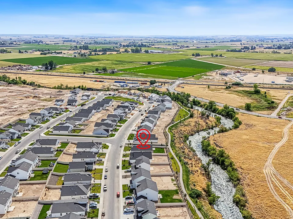 3044 W Animas Creek Dr
