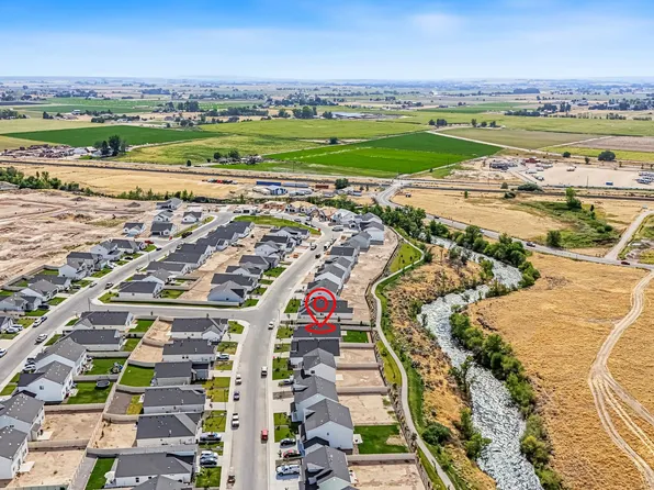 3044 W Animas Creek Dr, Kuna, ID 83634