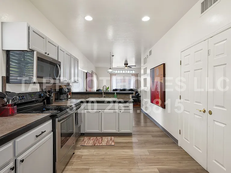 730 E Lester St #2 — Photo 10