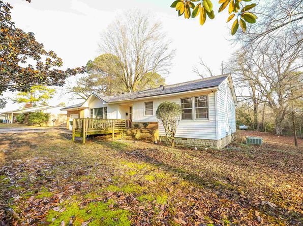 420 Sales St, Camden, AR 71701