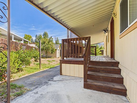 3rd image of 72 W Coast Rd #22