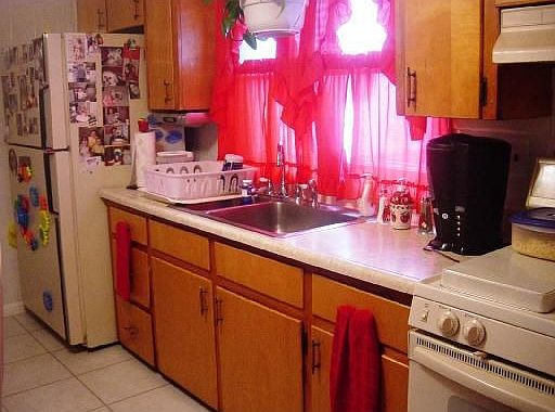 NEW KITCHEN