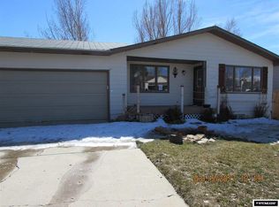 240 Van Buren St, Rock Springs, WY 82901