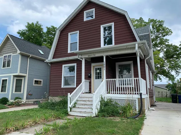 1501 Owen Ave, Racine, WI 53403