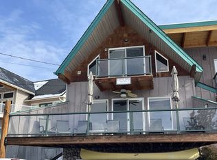 210 Willow Point Rd, Manson, WA 98831