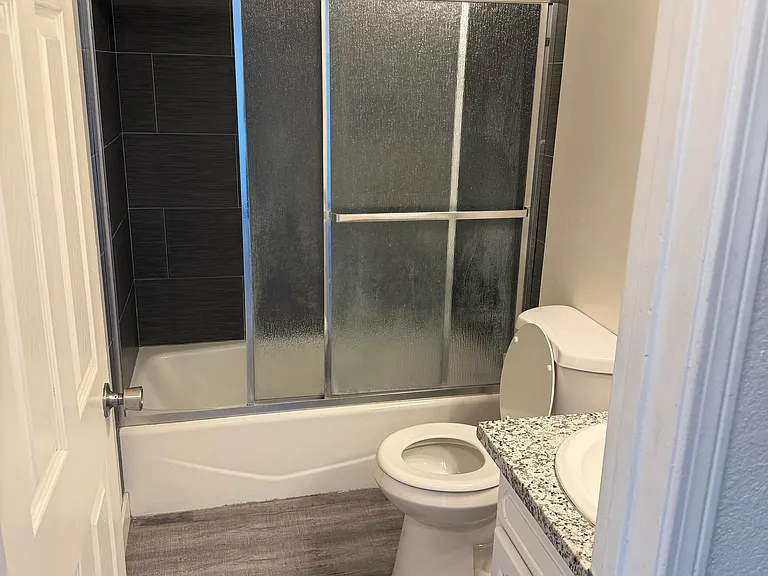 1080 Temple Ave #203 — Photo 8