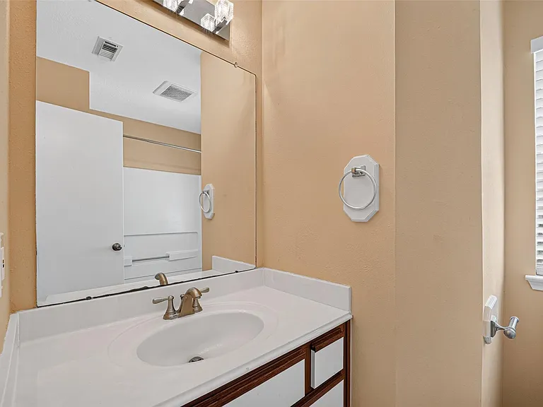 1806 Oak Ridge Dr — Photo 30