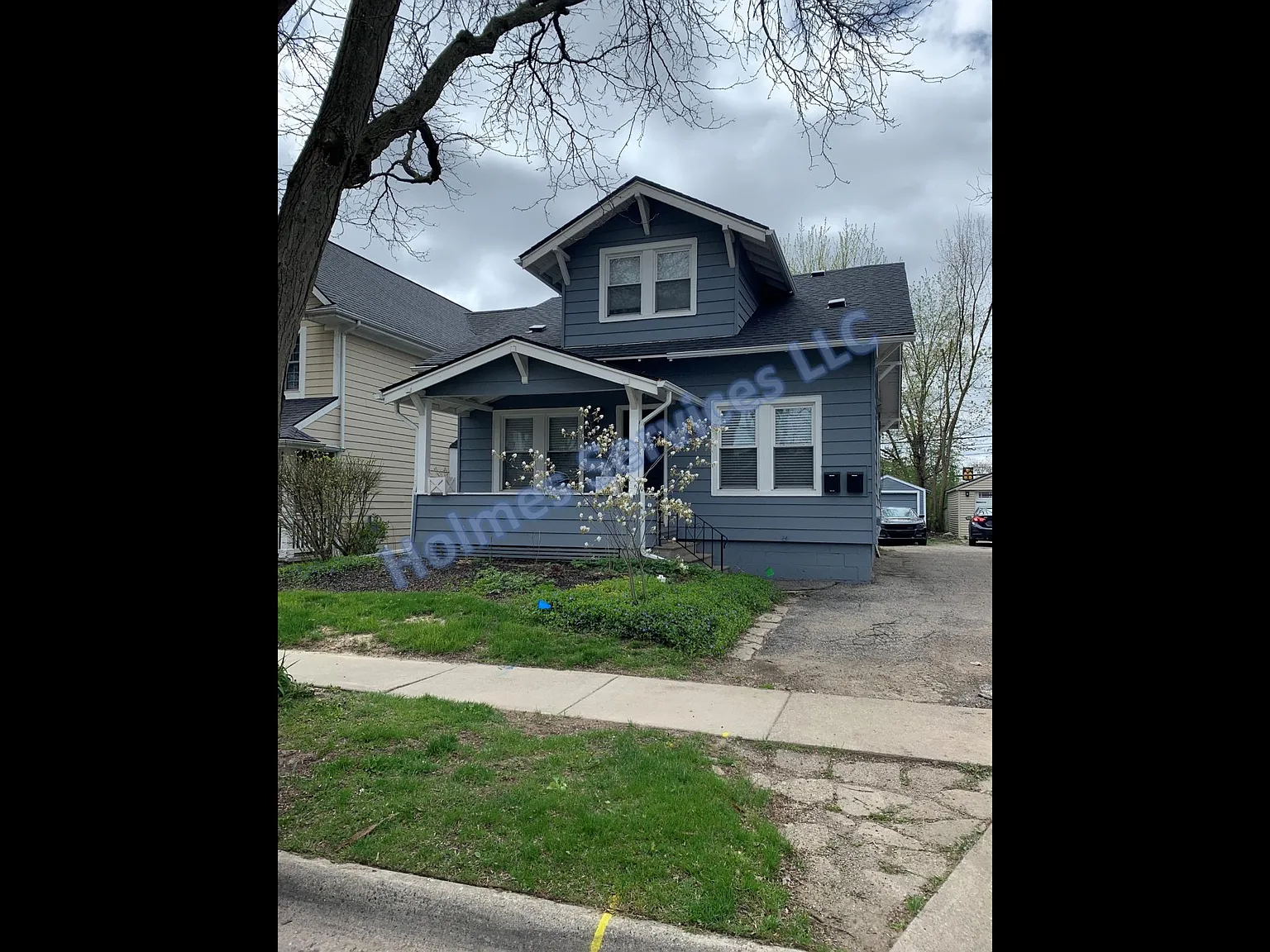 1226 Bird Ave photo 1