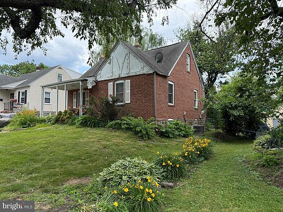 3rd image of 35 James Rd