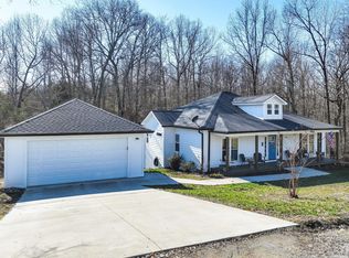 10139 Ashley Ln, Bon Aqua, TN 37025