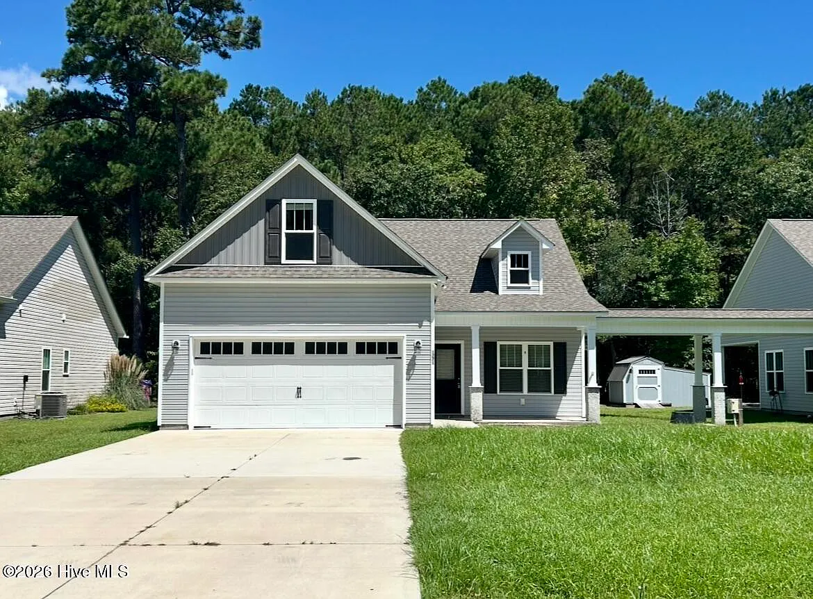 3 bed, 2.0 bath, 1503 sqft, $2,100 — Photo 1