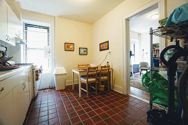 Rented by Zouki Khalifeh, LREB | media 11