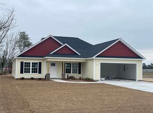3111 Chapel Rd, Loris, SC 29569