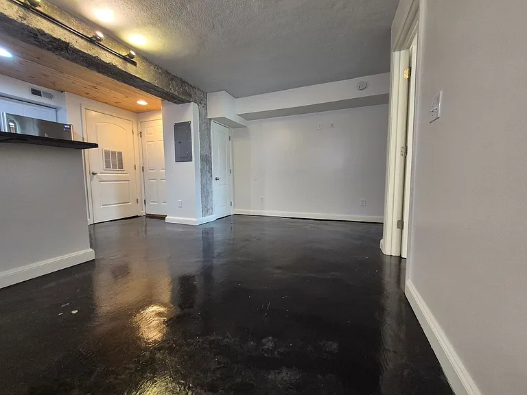 3535 Roger Pl — Photo 20