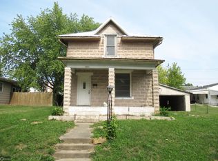 1051 Walnut St, Hamilton, IL 62341