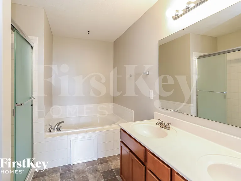 194 Silver Maple Dr — Photo 10