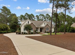 205 Kings Ridge Ct, Southern Pines, NC 28387
