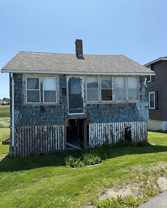 2nd image of 30 Ocean Ave