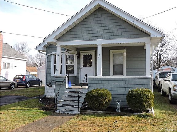 3rd image of 29 Hyland Ave