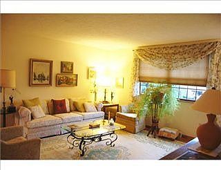 5th image of 210 Cooperage Ct