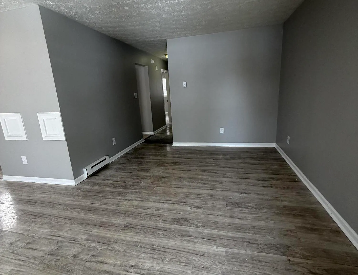 2 bed, 1.0 bath, 940 sqft, $1,100 — Photo 3