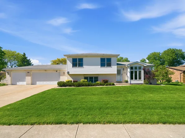 752 Rosanne St, Lockport, IL 60441