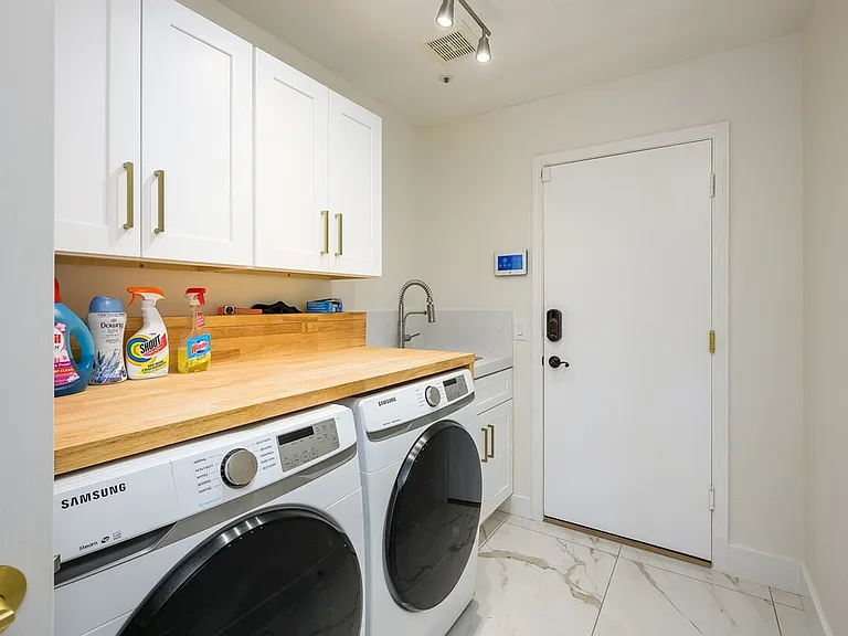Laundry Room Cabinet